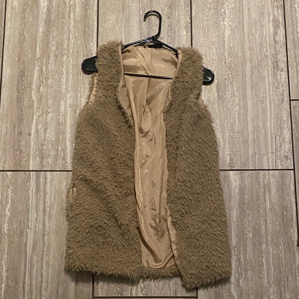 Windsor Taupe Faux Fur Teddy Vest